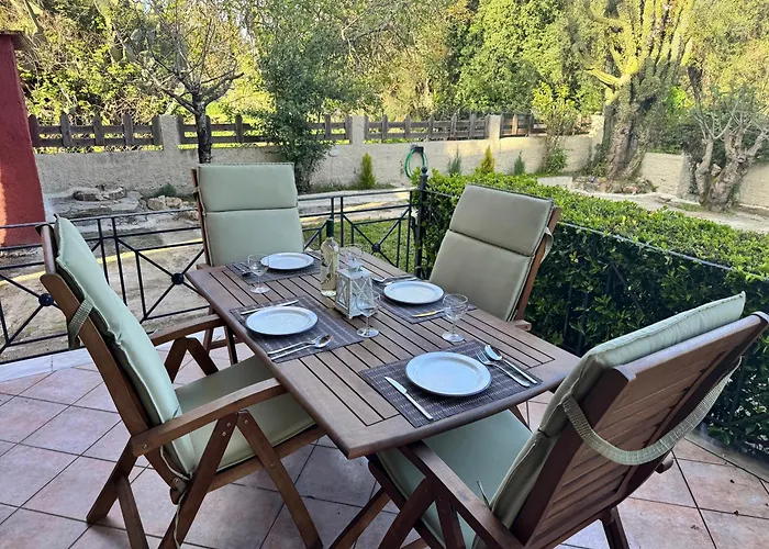 Villa Bruskos Deluxe Kynopiástai