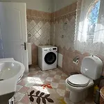 Bruskos Deluxe Villa *